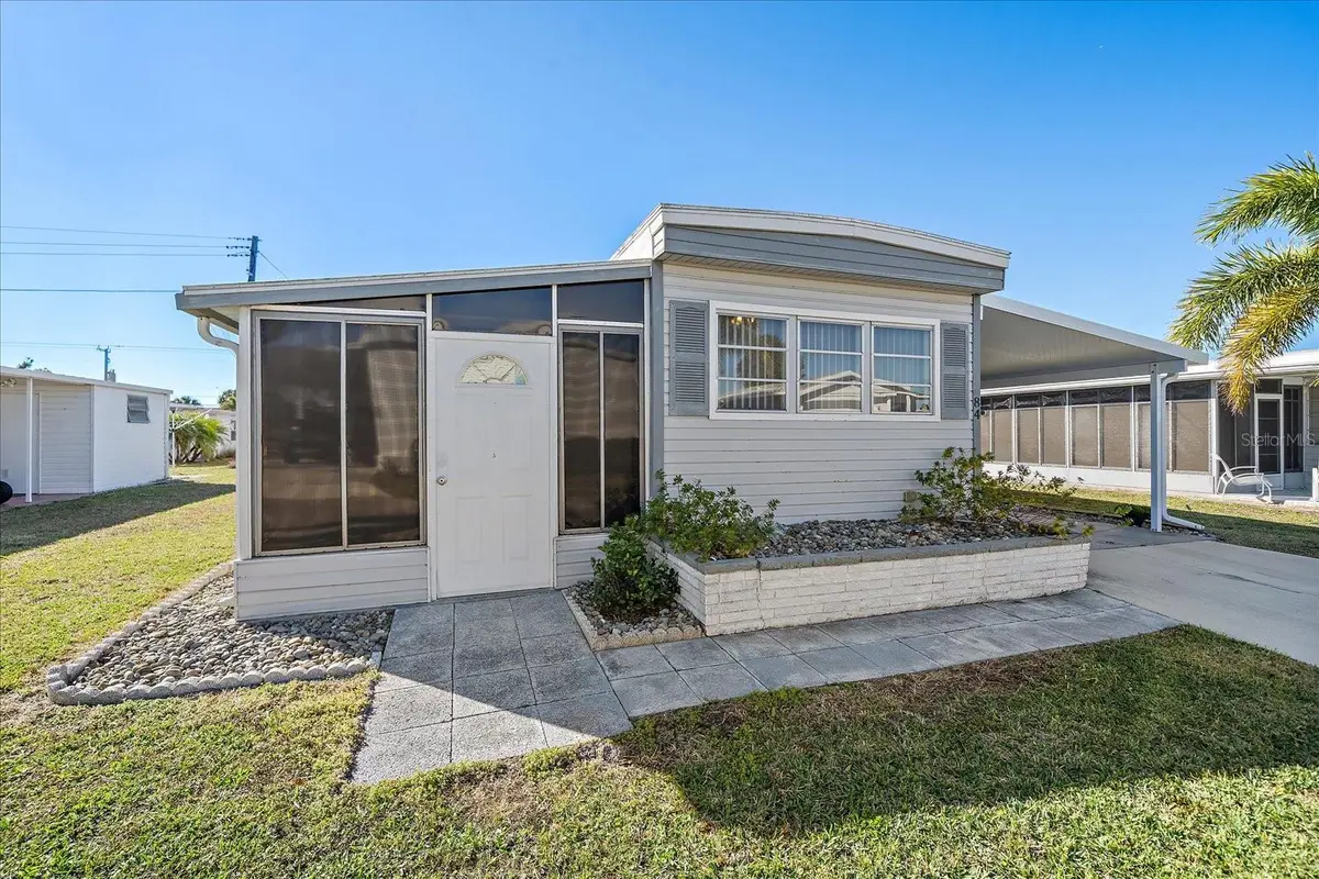 84 Del Rio Drive, Palmetto, FL 34221 - Image #1