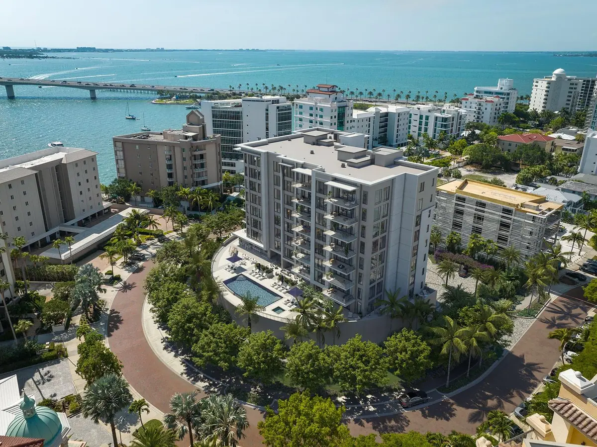 325 Golden Gate Point #403, Sarasota, FL 34236 - #1
