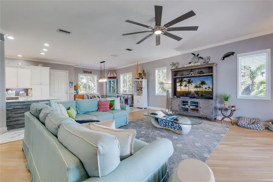 803 Gladiolus Street, Anna Maria, FL 34216 - #3