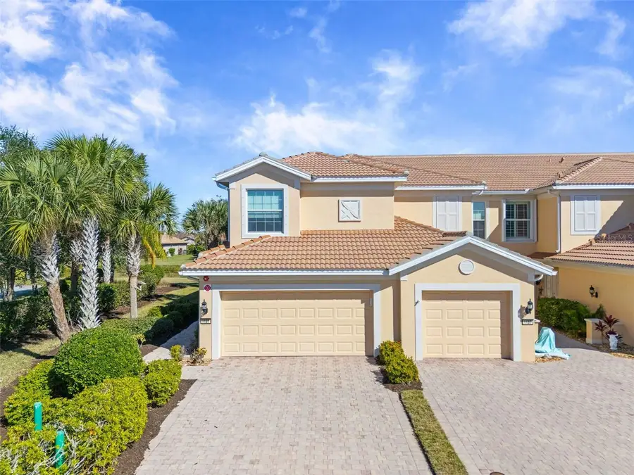 1181 Burgos Drive #406, Sarasota, FL 34238 - Image #2