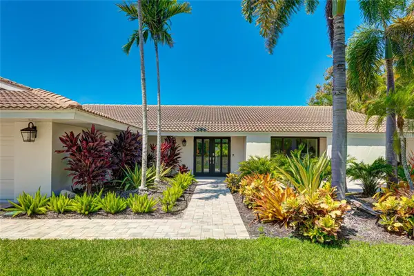 526 Bird Key Drive, SARASOTA, FL 34236
