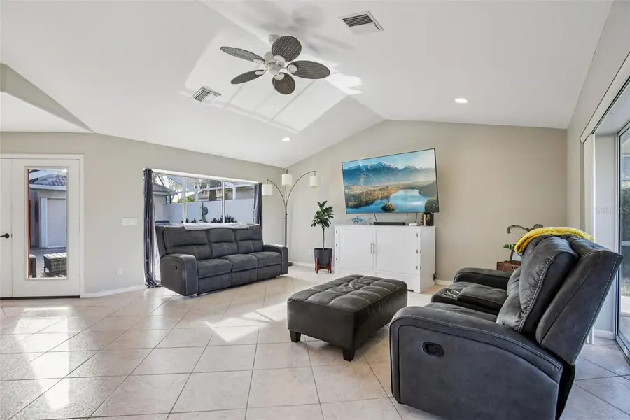 155 Coco Palm Drive, Venice, FL 34292 - Image #3