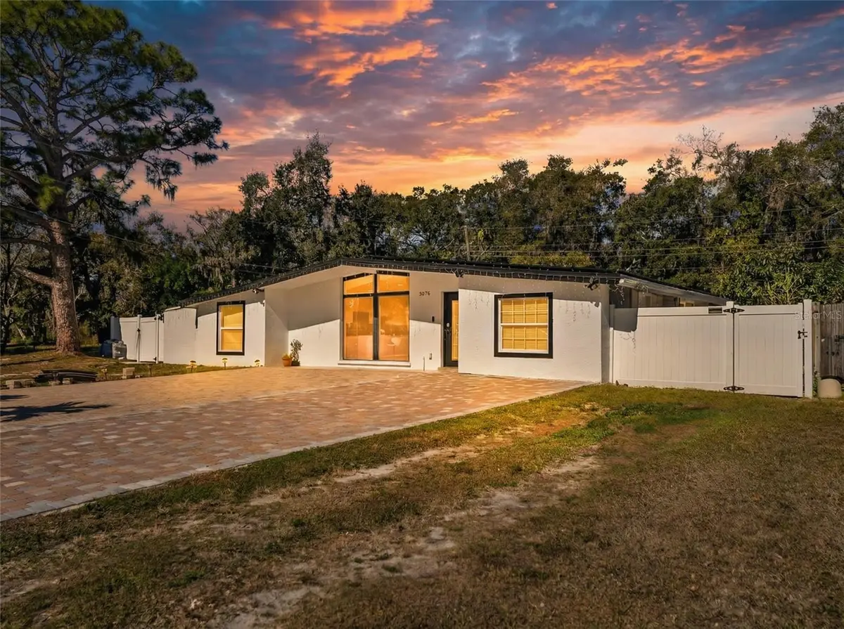 3675 Prudence Drive, Sarasota, FL 34235 - Image #1