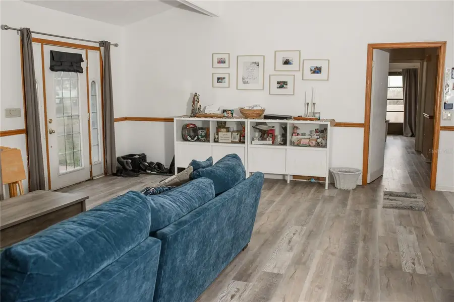 5644 Antoinette Street, Sarasota, FL 34232 - Image #2