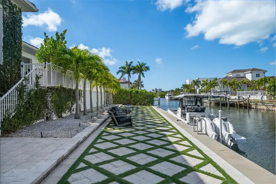 1643 Stanford Lane, Sarasota, FL 34231 - #3