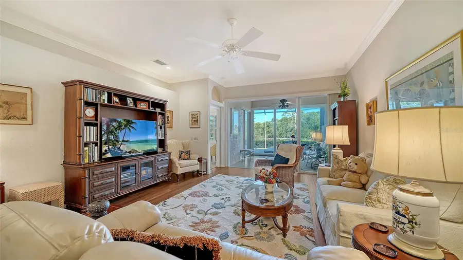 9429 Forest Hills Circle, Sarasota, FL 34238 - #3