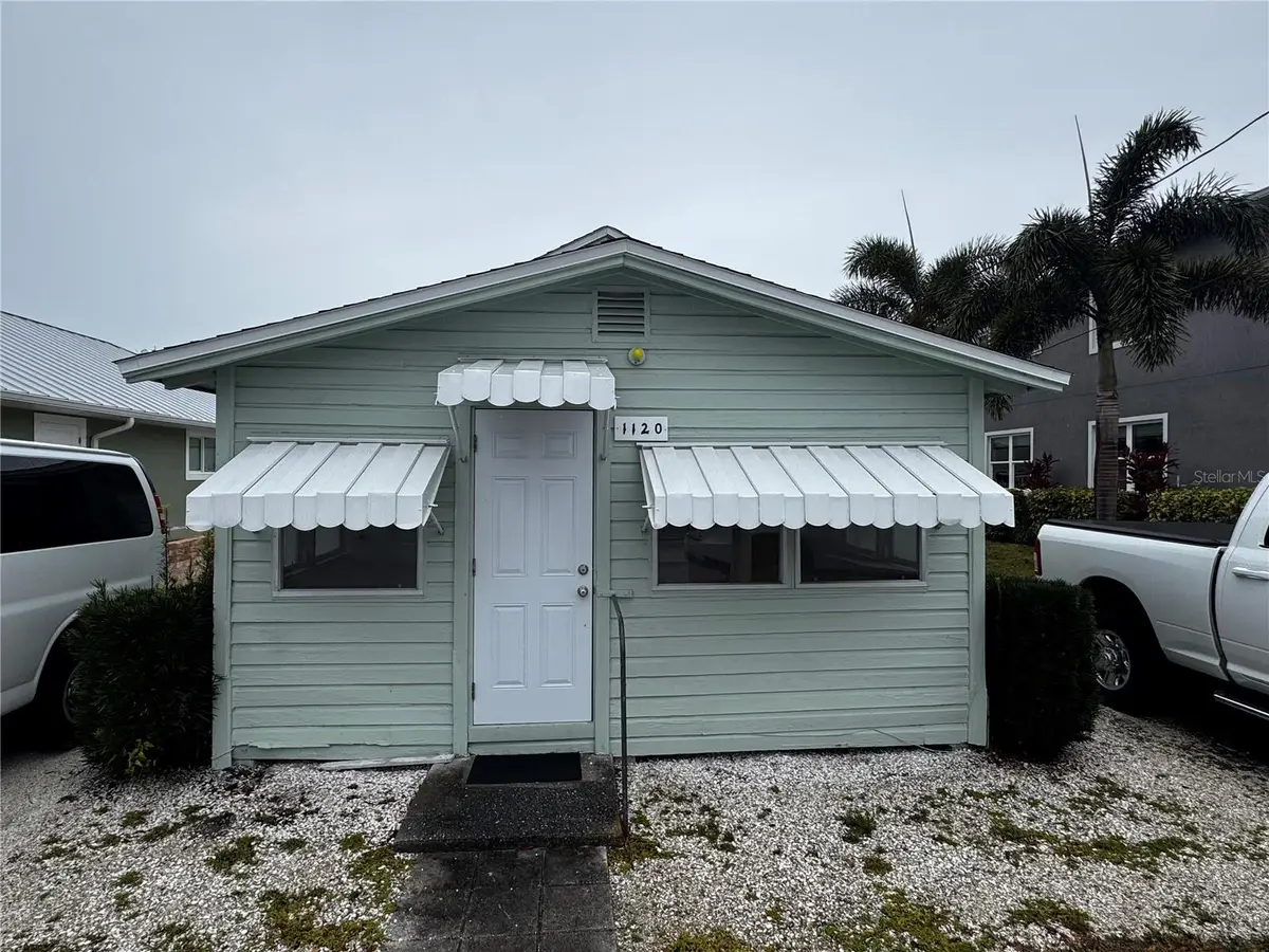 1120 Kruppa Avenue, Sarasota, FL 34237 - #1