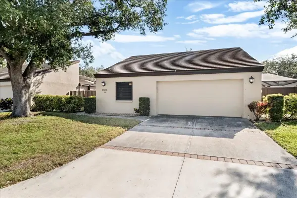 3820 Glen Oaks Manor Drive, SARASOTA, FL 34232