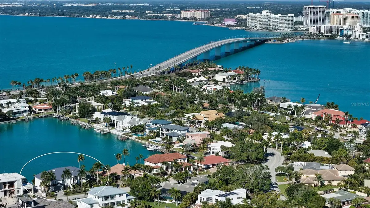 119 N Warbler Lane, Sarasota, FL 34236 - Image #1