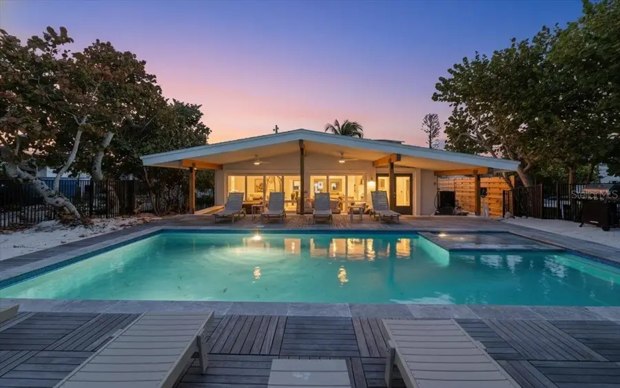 102 Tuna Street, Anna Maria, FL 34216 - #2