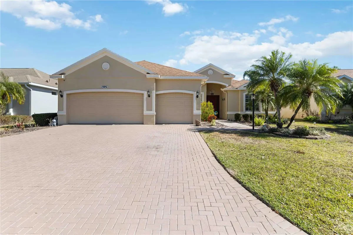 13951 Wood Duck Circle, Lakewood Ranch, FL 34202 - Image #1