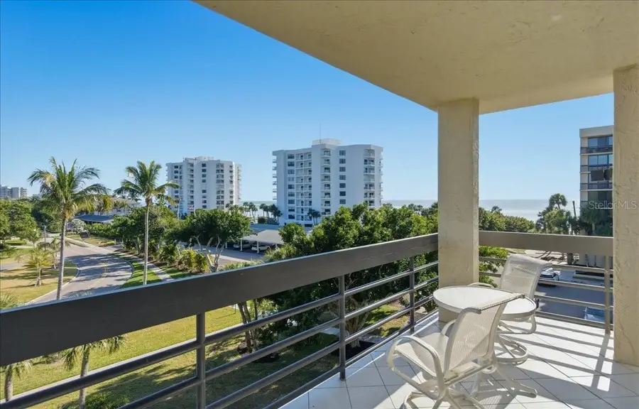 1065 Gulf Of Mexico Drive #305, Longboat Key, FL 34228 - Image #3