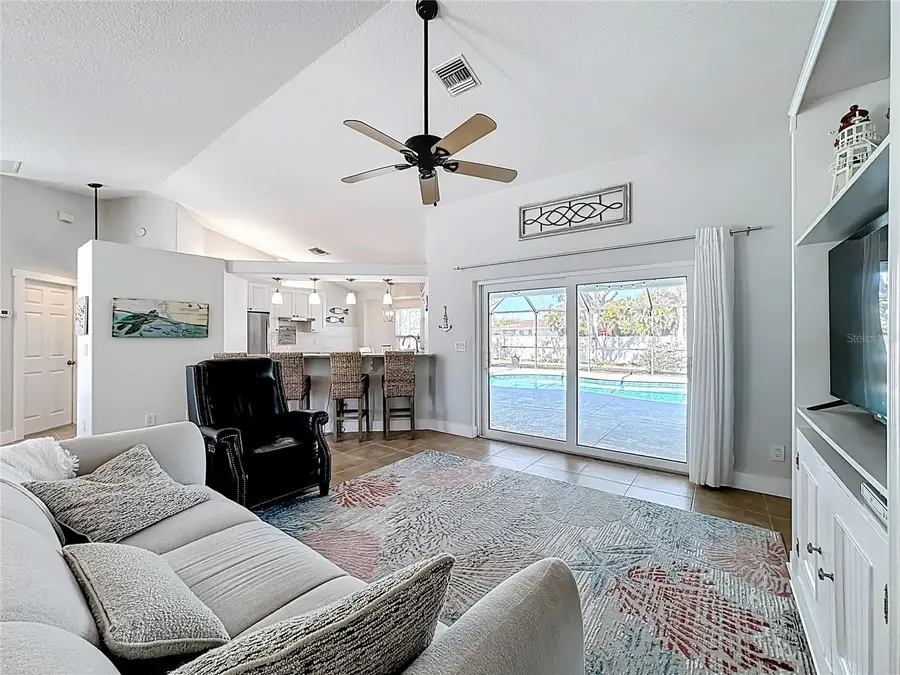 4560 29th Avenue Circle E, Palmetto, FL 34221 - #3