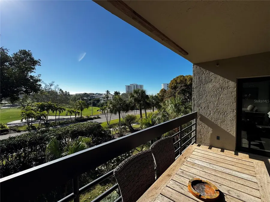 1085 Gulf Of Mexico Drive #205, Longboat Key, FL 34228 - Image #2