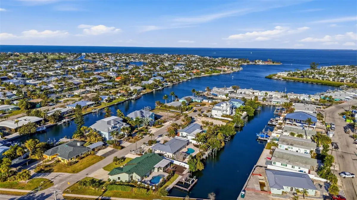 501 65th Street, Holmes Beach, FL 34217 - #1