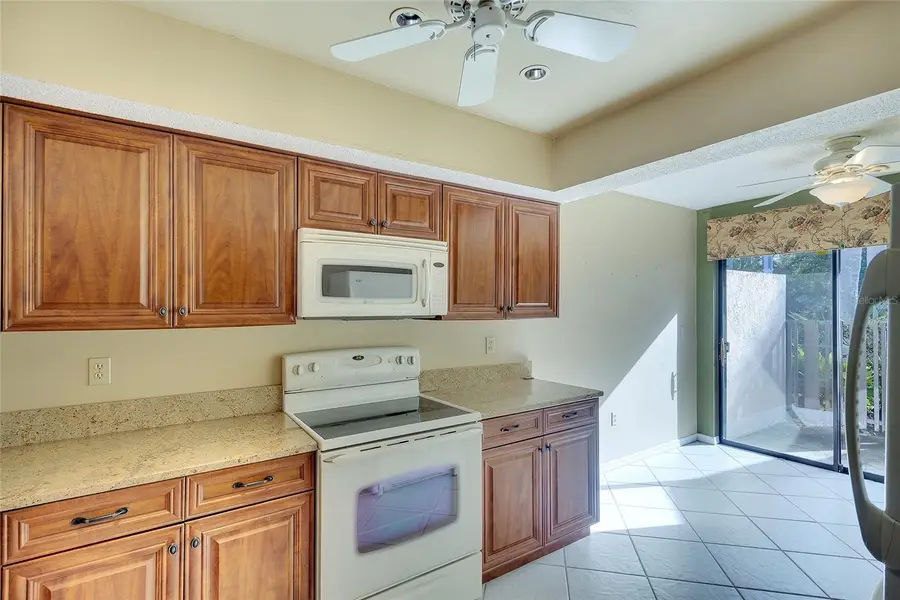 6291 Timber Lake Drive #I4, Sarasota, FL 34243 - Image #2
