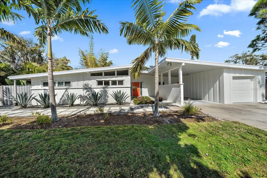 2715 Valencia Drive, Sarasota, FL 34239 - #2