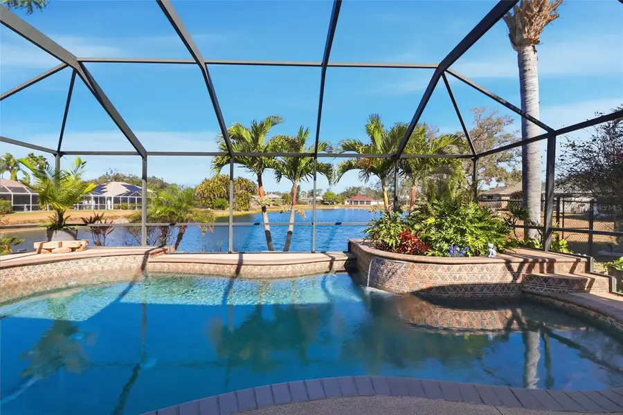 3619 78th Avenue E, Sarasota, FL 34243 - Image #3