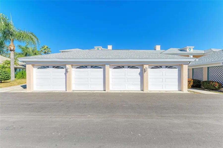 4202 Caddie Drive E #201, Bradenton, FL 34203 - Image #2