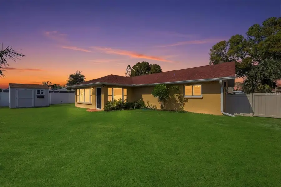 6007 9th Avenue W, Bradenton, FL 34209 - #2