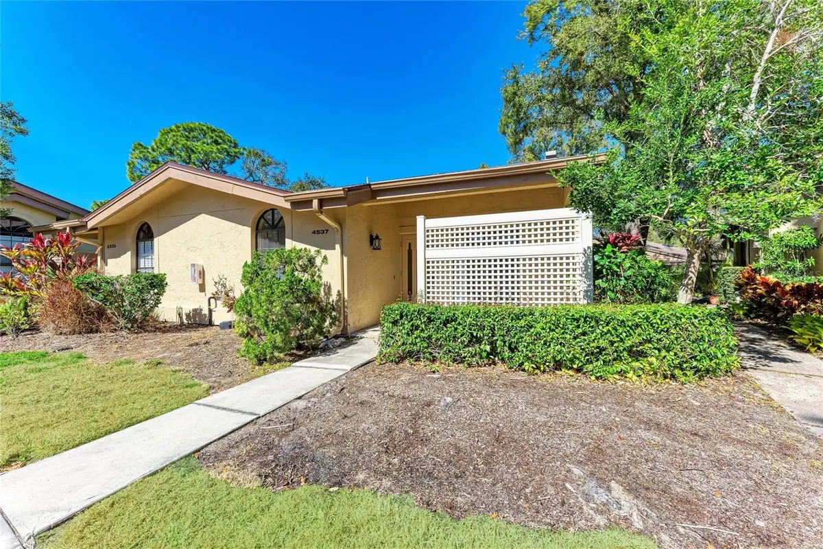 4537 Morningside #10, Sarasota, FL 34235 - Image #1