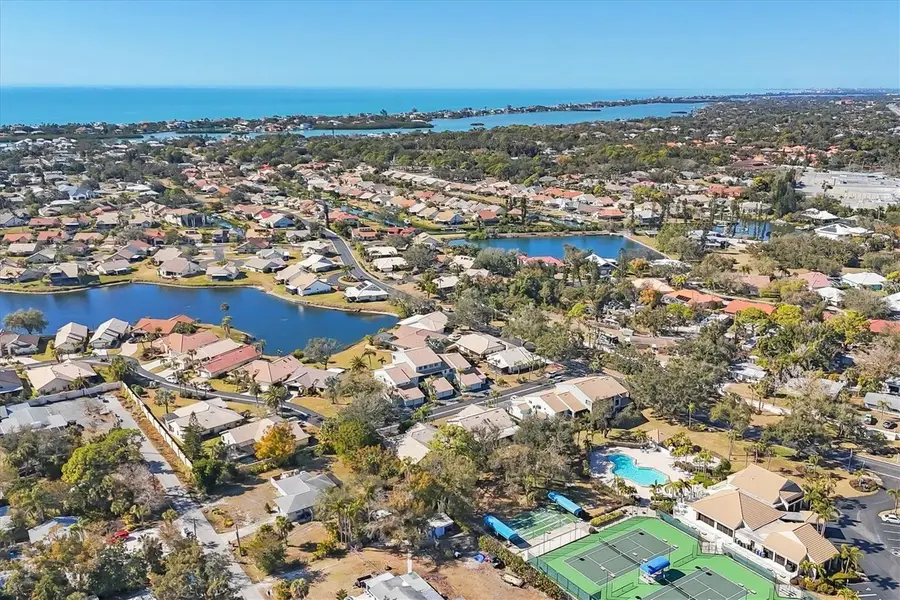 600 Carriage House Lane #204, Nokomis, FL 34275 - #3