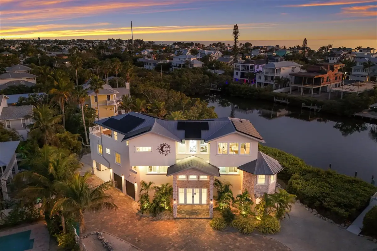 313 Hammock Circle, Anna Maria, FL 34216 - #1