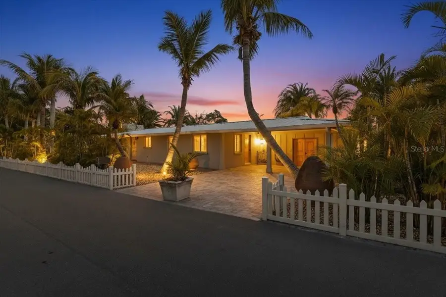 834 Jungle Queen Way, Longboat Key, FL 34228 - #3