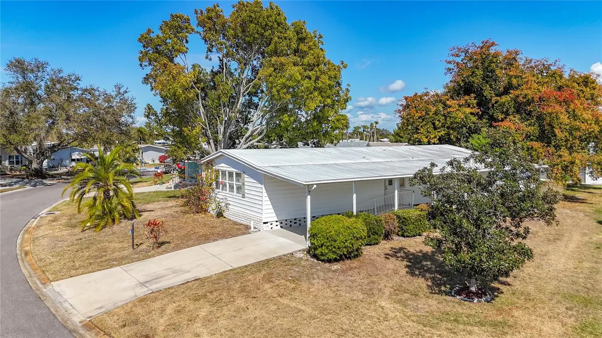 8430 Imperial Lake Circle, Palmetto, FL 34221 - #1