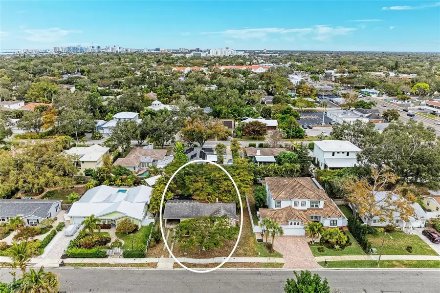 1925 Magnolia Street, Sarasota, FL 34239 - #3