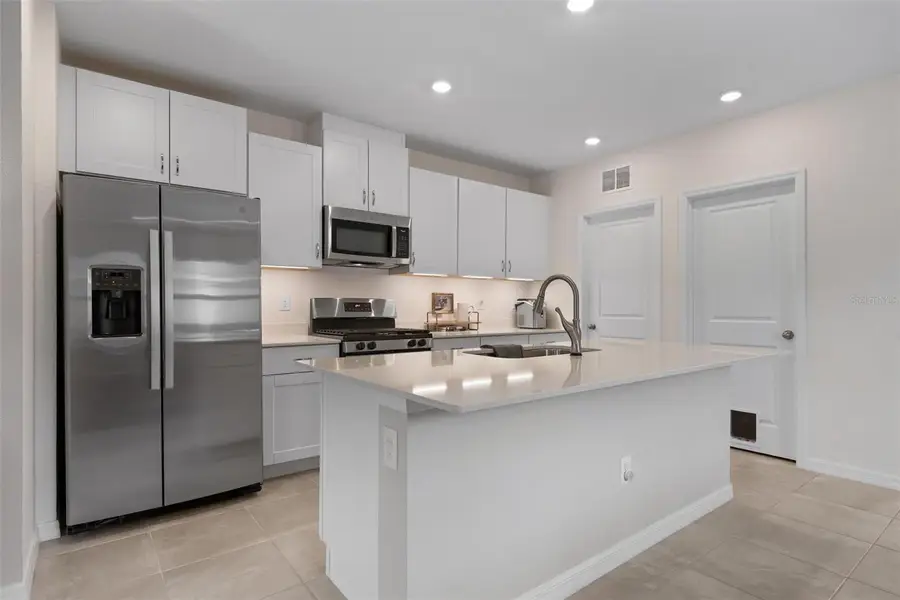 9108 Tequila Sunrise Drive, Sarasota, FL 34241 - #3