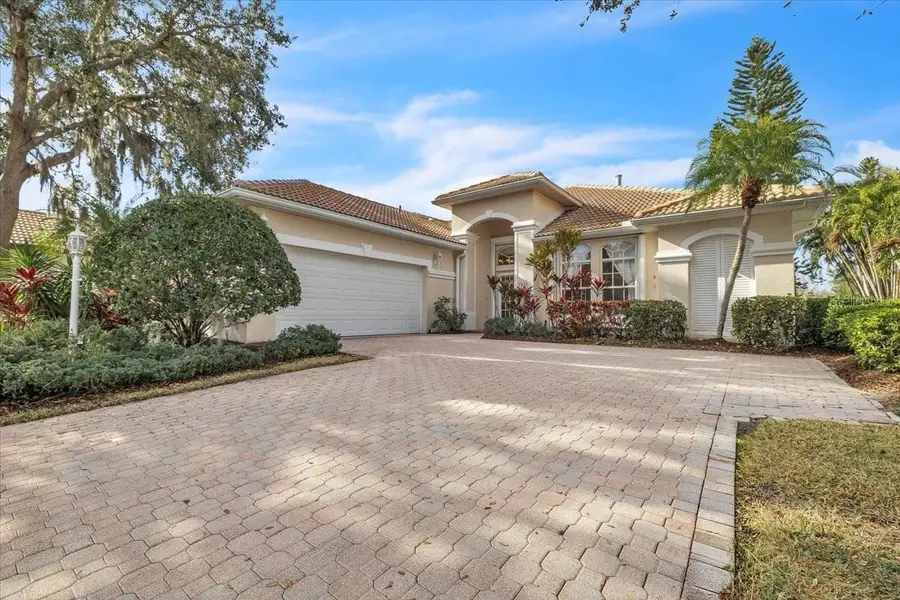 7626 Desert Inn Way, Lakewood Ranch, FL 34202 - #2