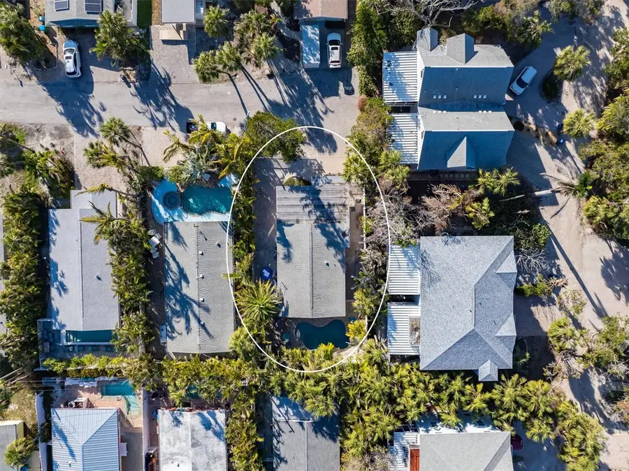 5807 De Palmas Avenue, Holmes Beach, FL 34217 - #2