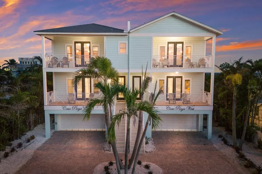 105 4th Street S, Bradenton Beach, FL 34217 - #2