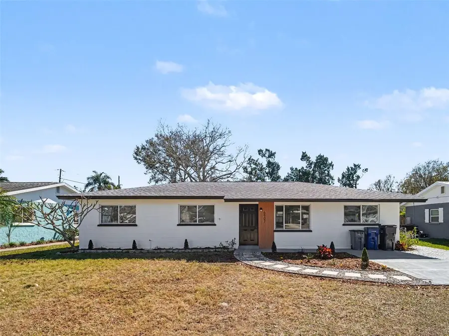 6907 11th Avenue Nw, Bradenton, FL 34209 - #2