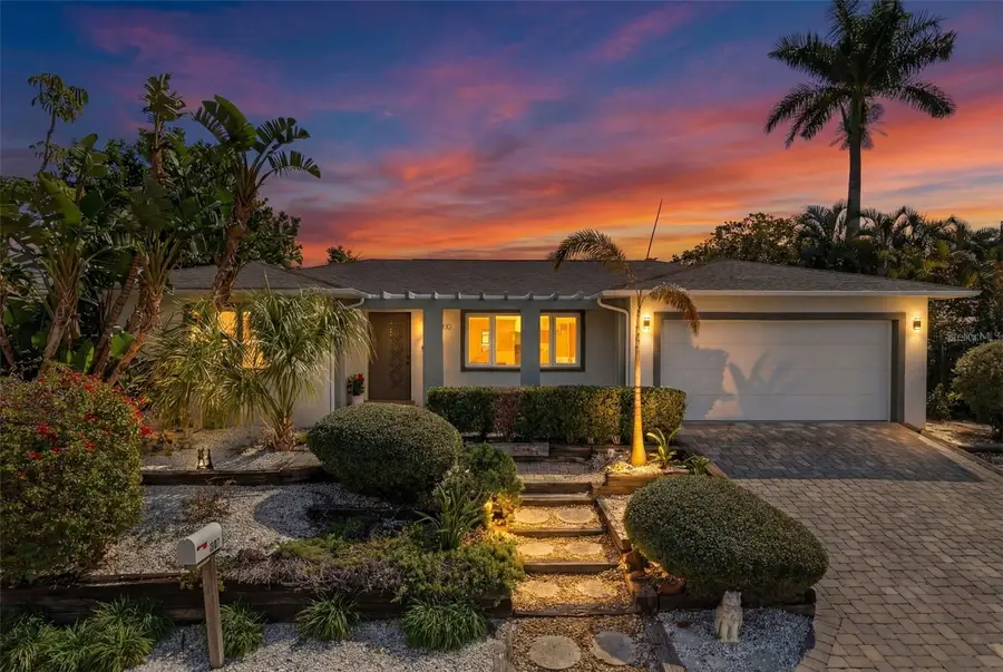 550 De Narvaez Drive, Longboat Key, FL 34228 - #2