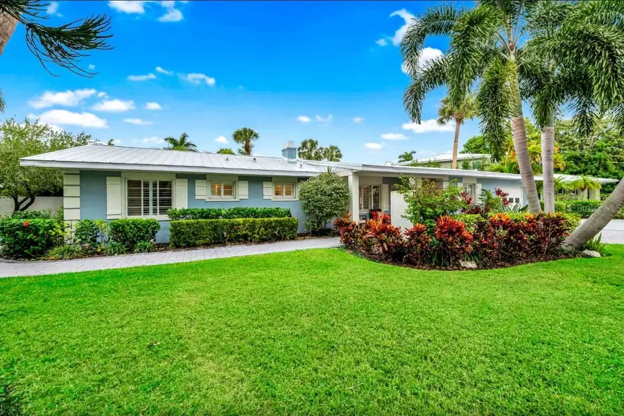 301 Jackson Drive, Sarasota, FL 34236 - #2