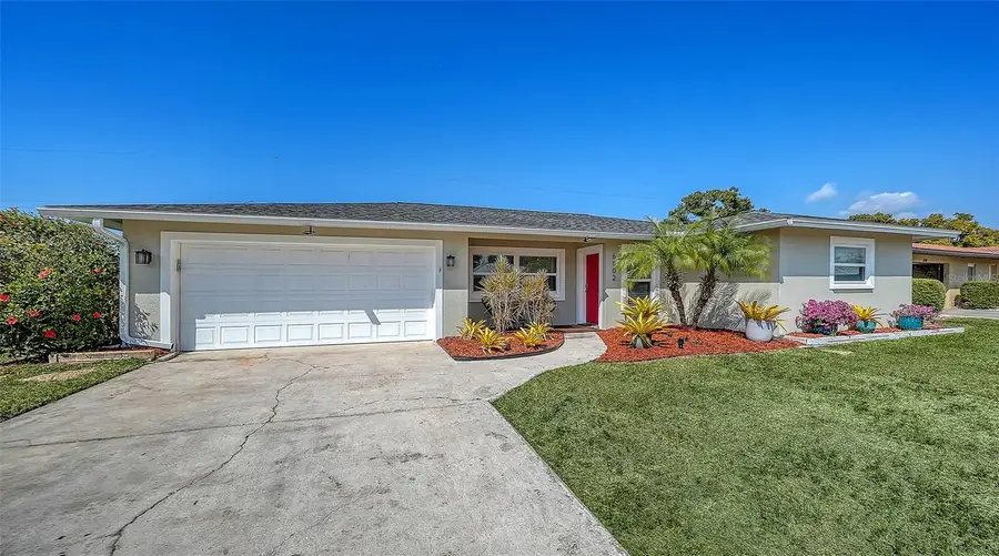 6802 Roxbury Drive, Sarasota, FL 34231 - #3