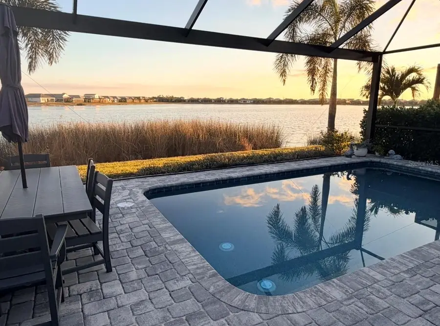 941 Crosswind Avenue, Sarasota, FL 34240 - #2