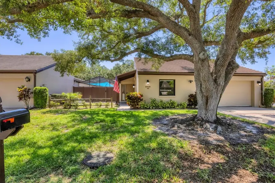 3919 Glen Oaks Manor Drive, Sarasota, FL 34232 - #3