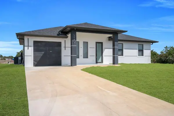 3101 Sara Avenue S, LEHIGH ACRES, FL 33976