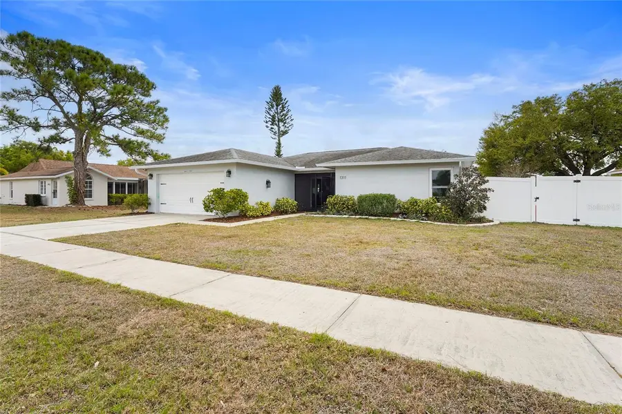 1311 Palmwood Drive, Sarasota, FL 34232 - #2