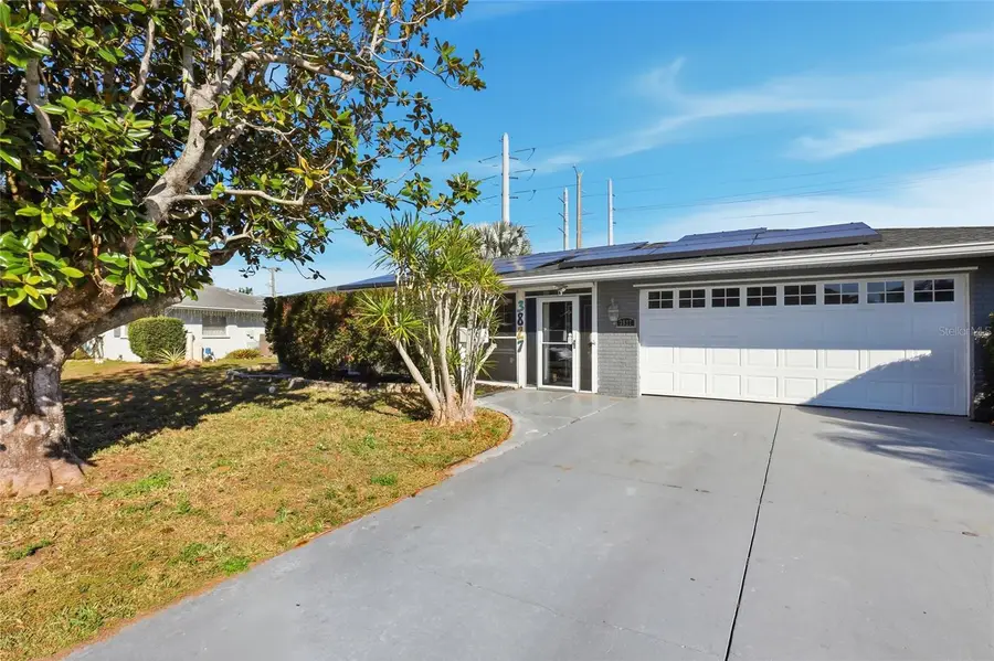 3827 Sugar Lane, Sarasota, FL 34235 - #2