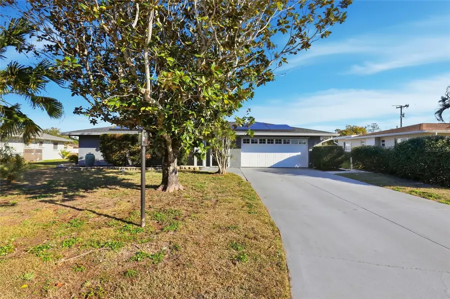 3827 Sugar Lane, Sarasota, FL 34235 - #3