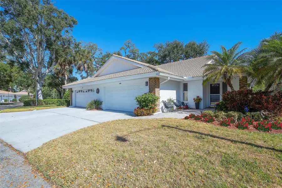 5803 Garden Lakes Drive, Bradenton, FL 34203 - #2