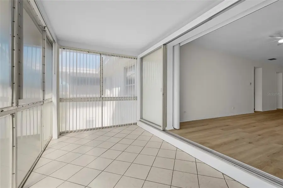 3950 Roxane Boulevard #2B, Sarasota, FL 34235 - #3