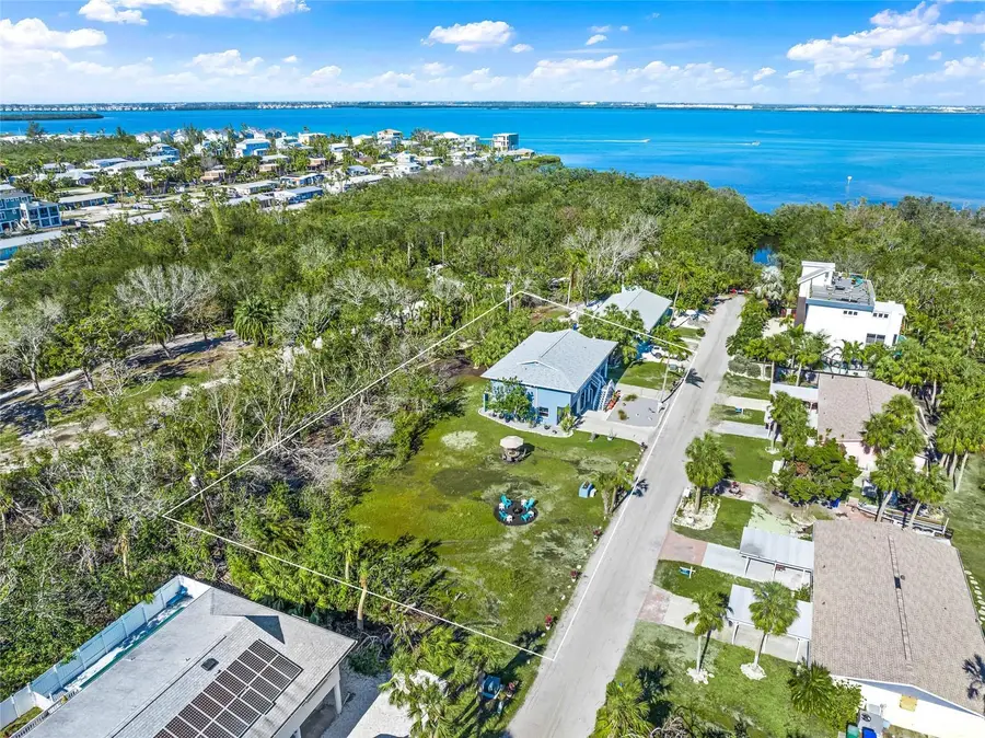 691 Gulf Bay Road, Longboat Key, FL 34228 - #3