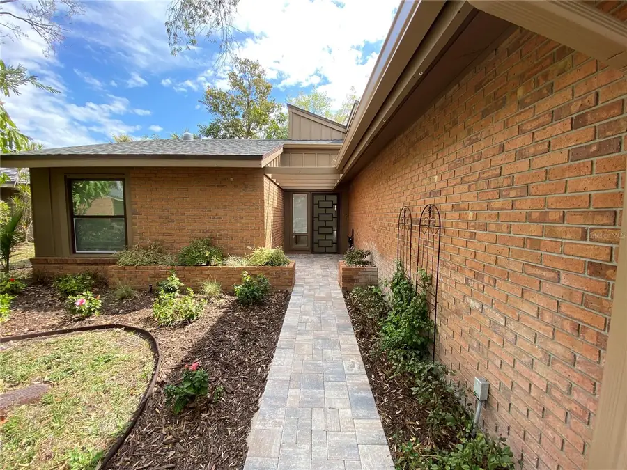 1305 Water Oak Way N, Bradenton, FL 34209 - #2