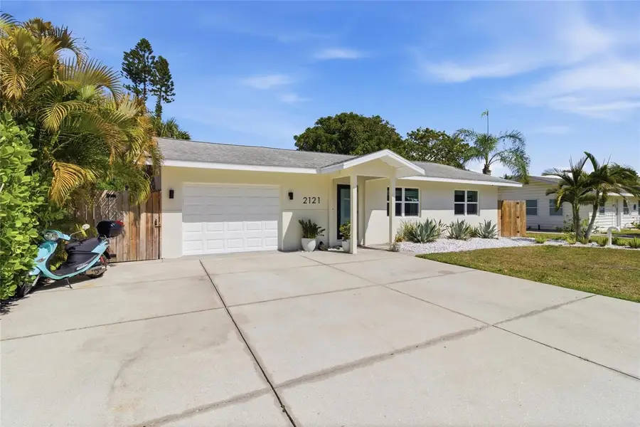 2121 Palm Terrace, Sarasota, FL 34231 - #2