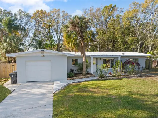 432 Country Club Drive, OLDSMAR, FL 34677